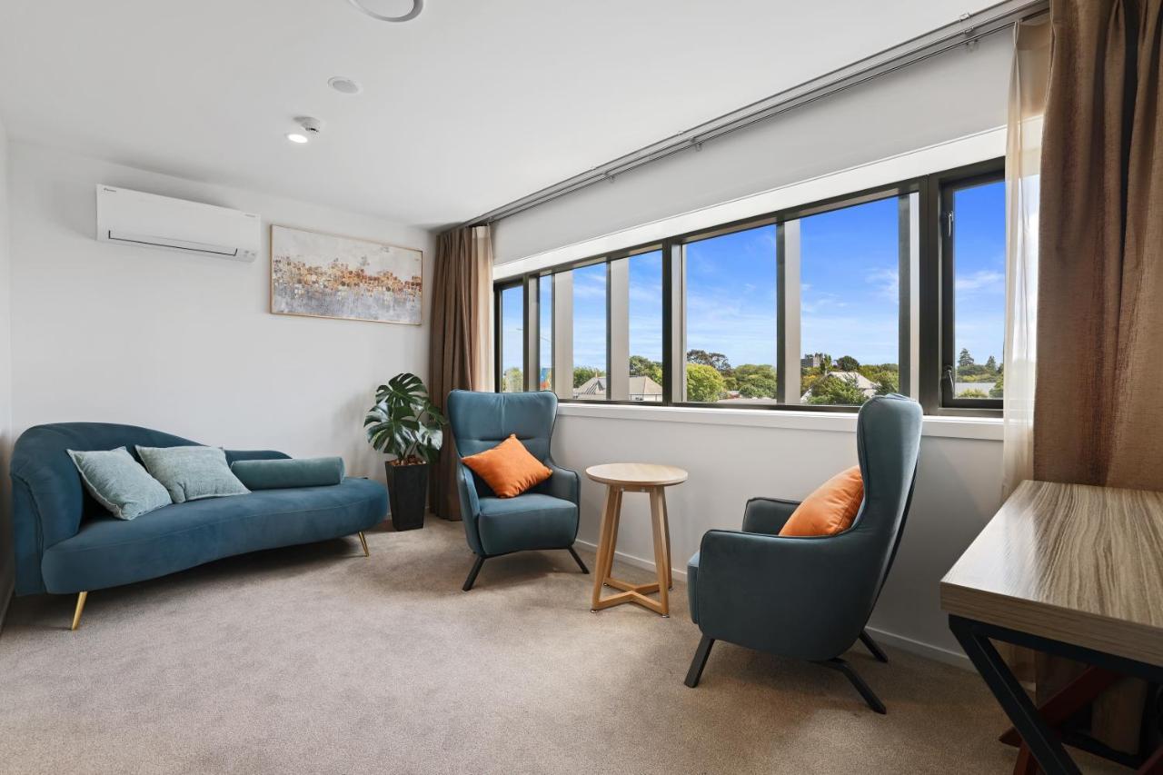 Golden Hotel Christchurch Bagian luar foto