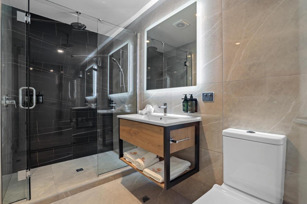 Golden Hotel Christchurch Bagian luar foto