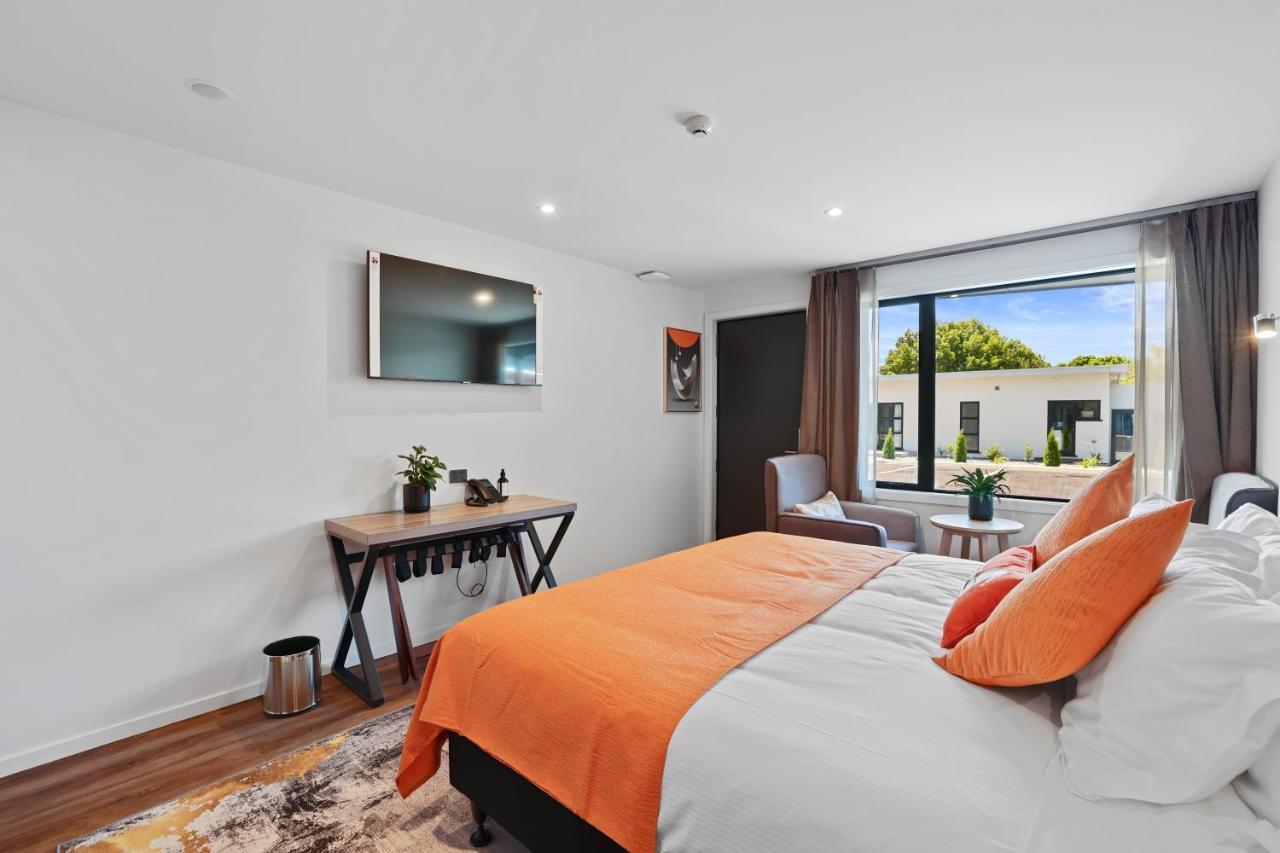 Golden Hotel Christchurch Bagian luar foto