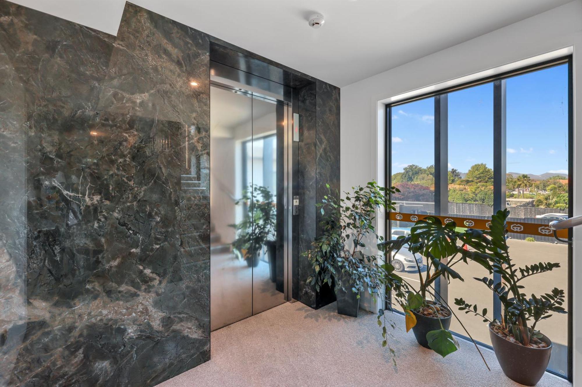 Golden Hotel Christchurch Bagian luar foto