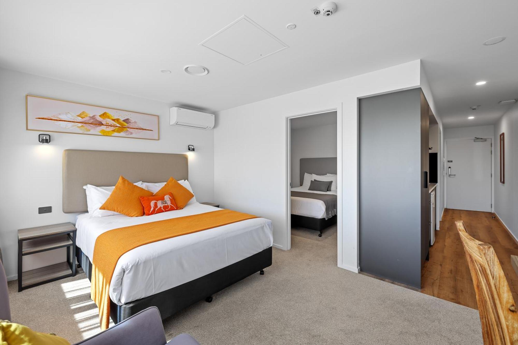 Golden Hotel Christchurch Bagian luar foto